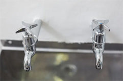 Smart Plugs & Outlets